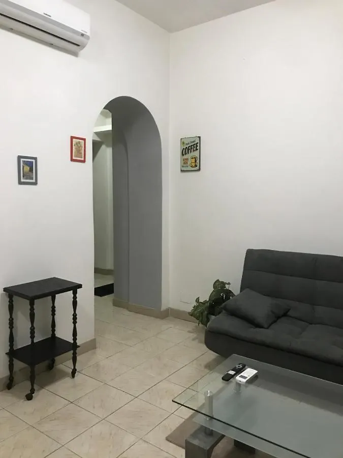 Apartment La Casa Di Fantozzi - 5 Stelle Appartamento Elegante Rome